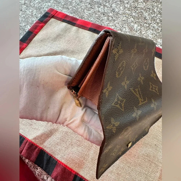 Louis Vuitton Monogram Porte Monnaie Billets Tresor Bifold Wallet - Picture 9 of 15